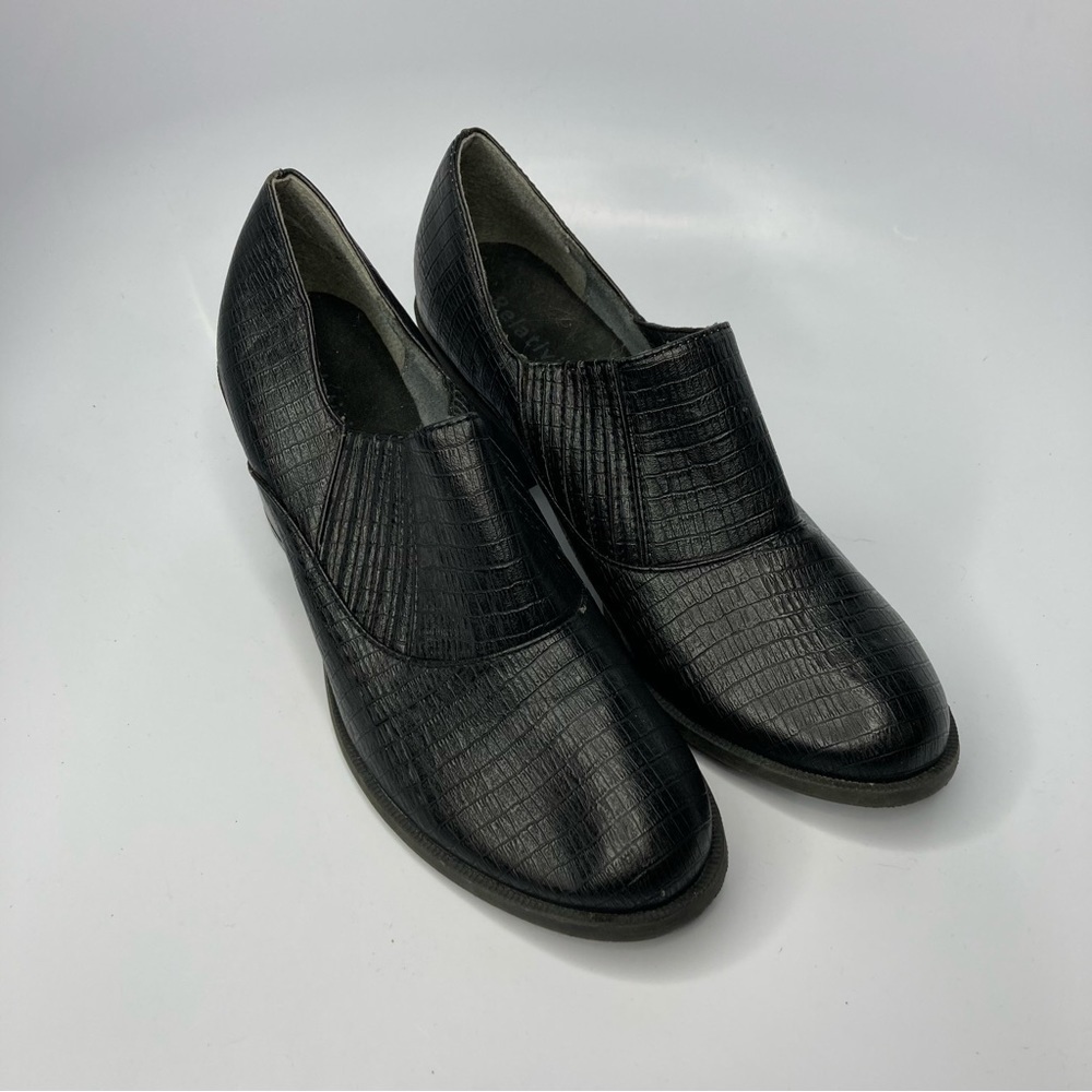 Relativity black heeled booties faux leather size 10